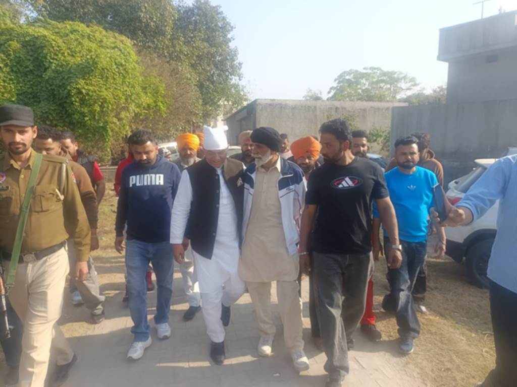 ਜਨਤਕ ਵਿਸ਼ਵਾਸ ਨੂੰ ਵਿਕਾਸ ਵਿੱਚ ਬਦਲਣ ਲਈ ਵਚਨਬੱਧ ਡਾ ਰਾਜ ਕੁਮਾਰ